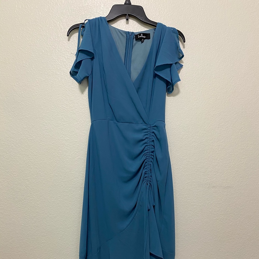 Beautiful 1930s-inspired dress